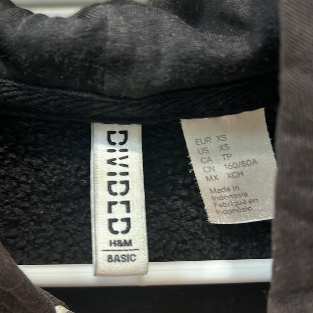 H&M basic hoodie - Picture 2 of 2